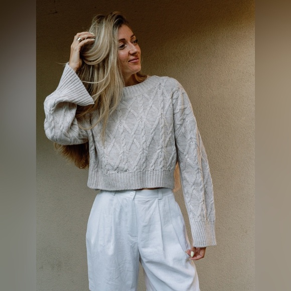 House of Harlow 1960 Cream / Off White Knit Cropped Knit Sweater Large - Picture 1 of 8
